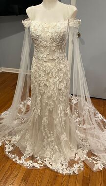 Allure Bridal Disney Collections Rapunzel Size 14